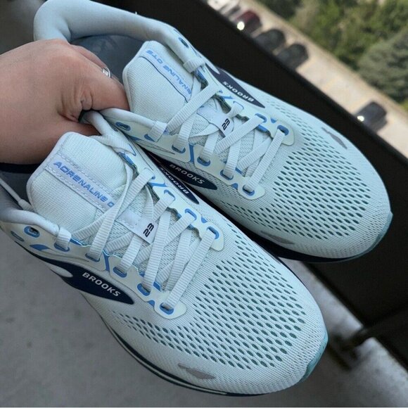 BROOKS RUNNING ADRENALINE GTS 23 Wmns US 10 Shoes Sneakers Limited Edition Blue - Picture 12 of 12